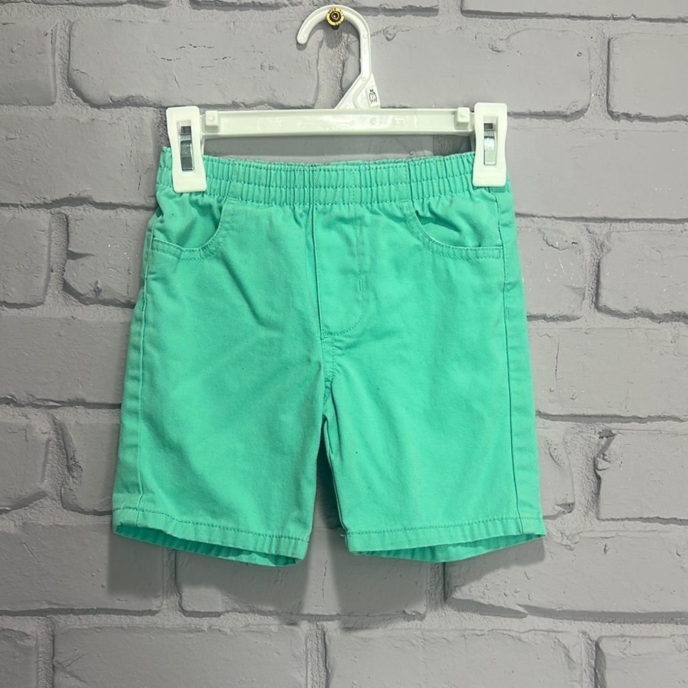 NWOT Mint Green Kids Shorts size 3T